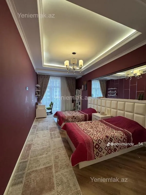 Satılır 4 otaqlı yeni tikili 180 m²