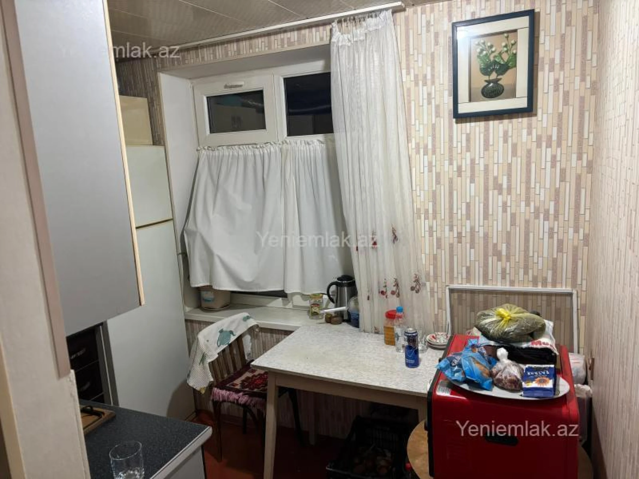 Satılır 2 otaqlı köhnə tikili 50 m²