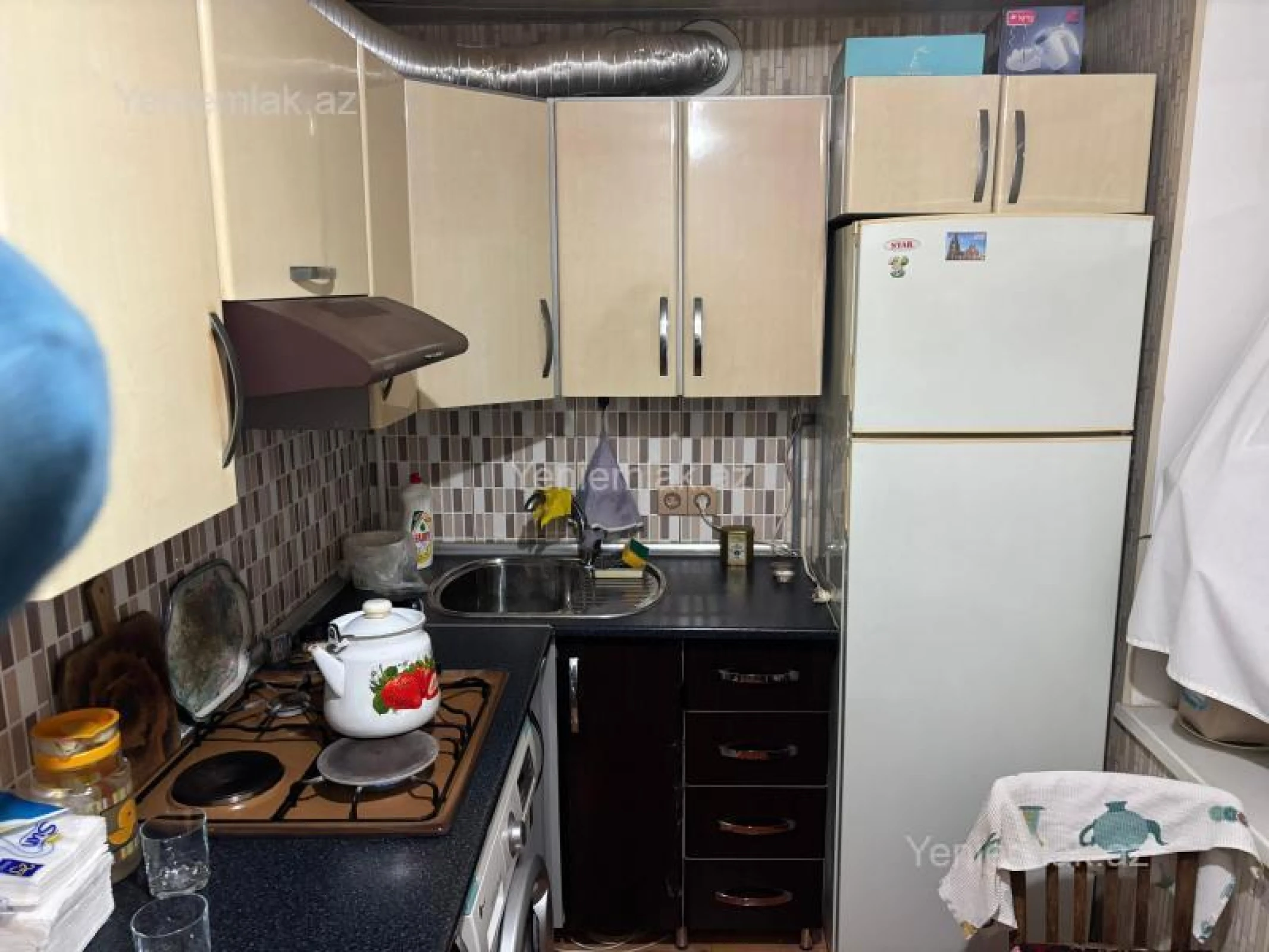 Satılır 2 otaqlı köhnə tikili 50 m²