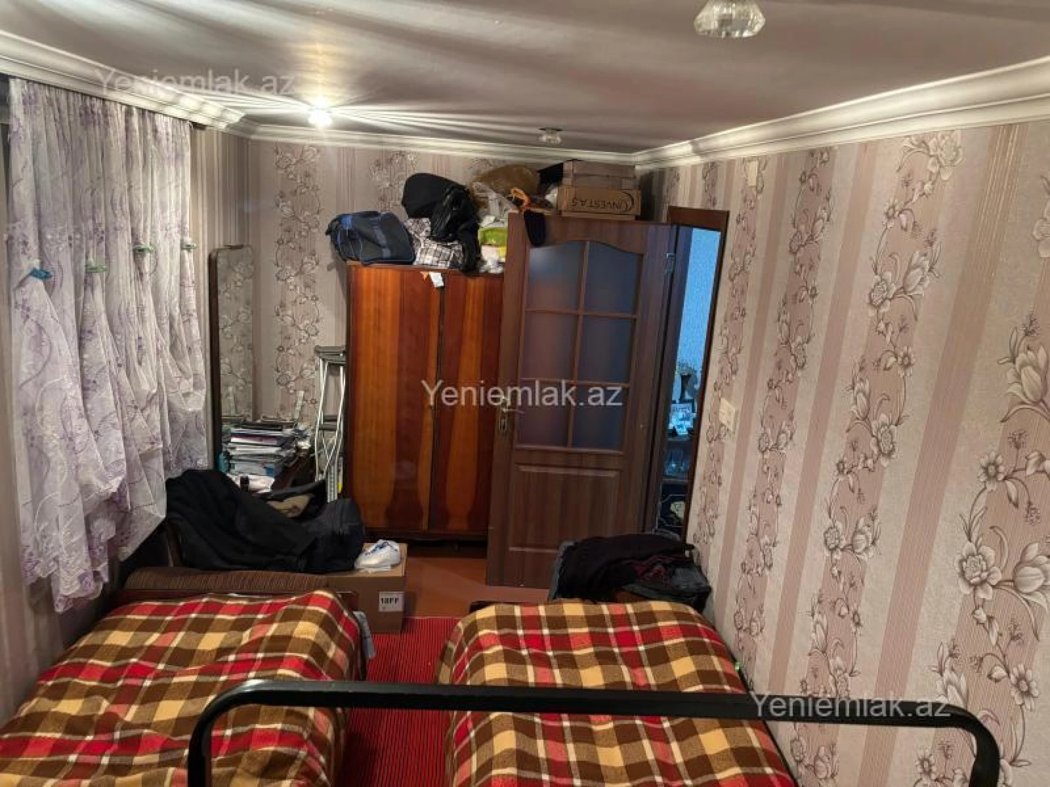 Satılır 2 otaqlı köhnə tikili 50 m²