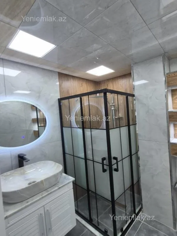 Satılır 2 otaqlı yeni tikili 68 m²