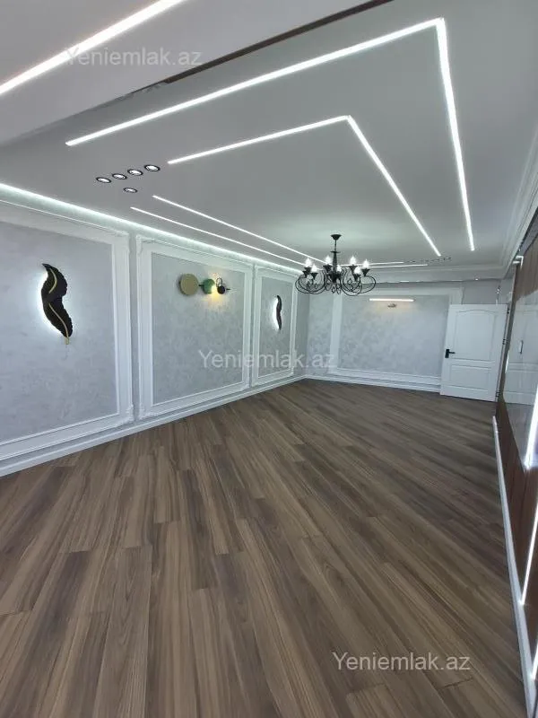 Satılır 2 otaqlı yeni tikili 68 m²