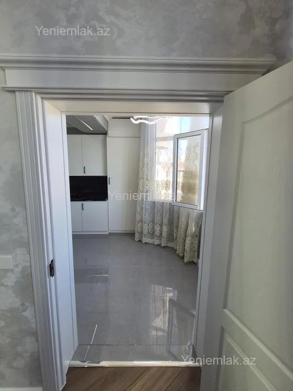 Satılır 2 otaqlı yeni tikili 68 m²