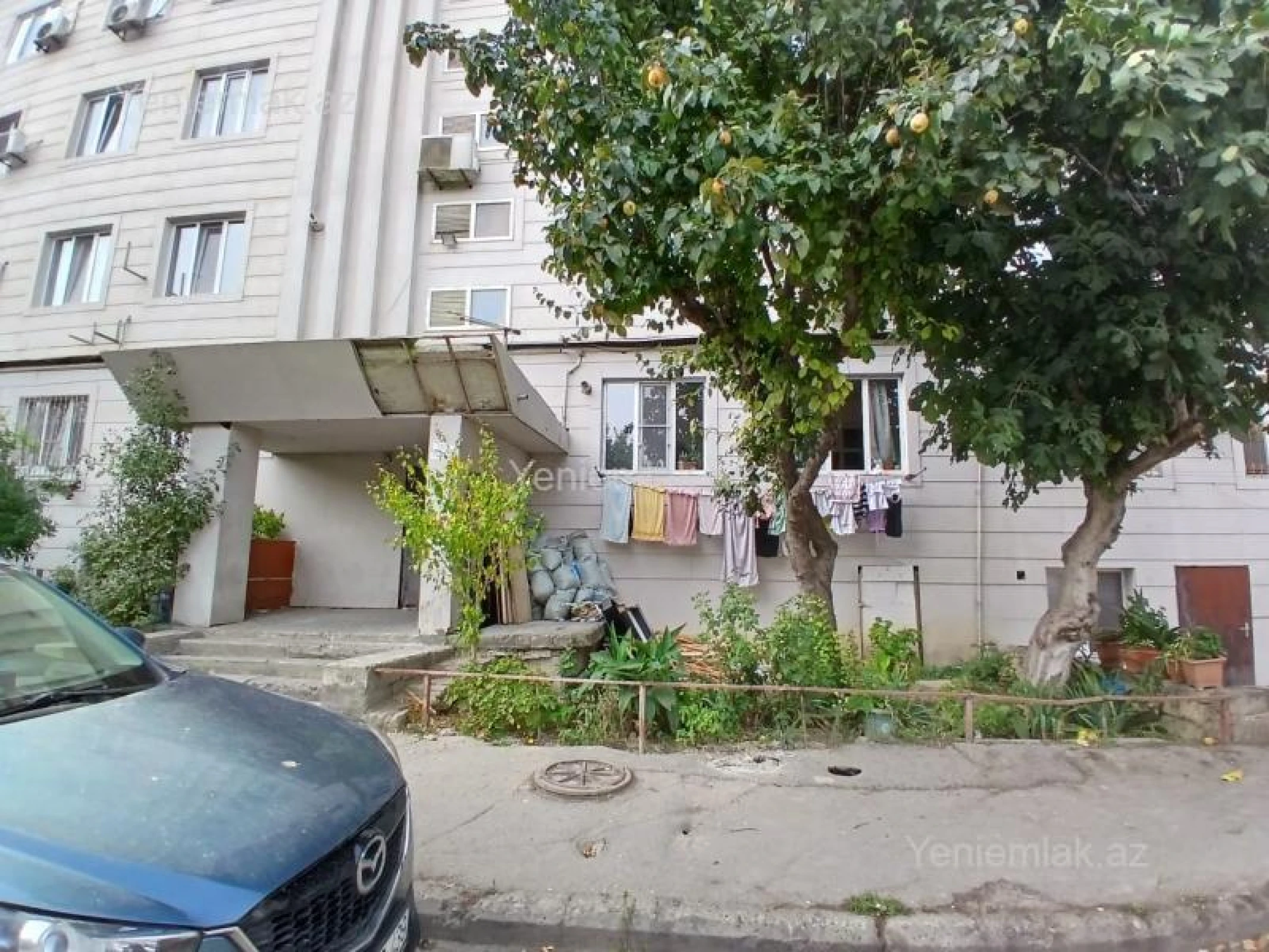 Satılır 3 otaqlı köhnə tikili 80 m²