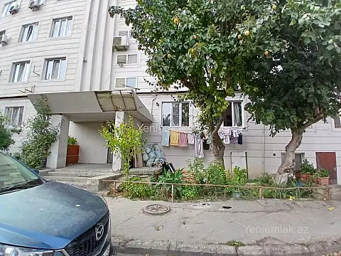 Satılır 3 otaqlı köhnə tikili 80 m²