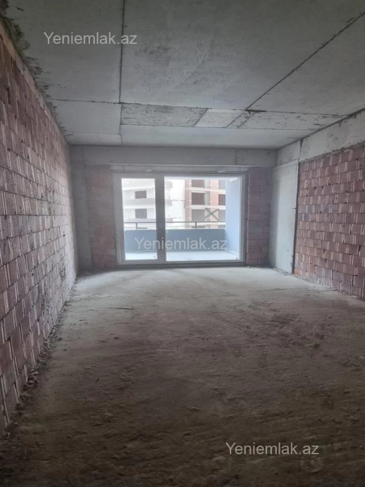 Satılır 3 otaqlı yeni tikili 110 m²