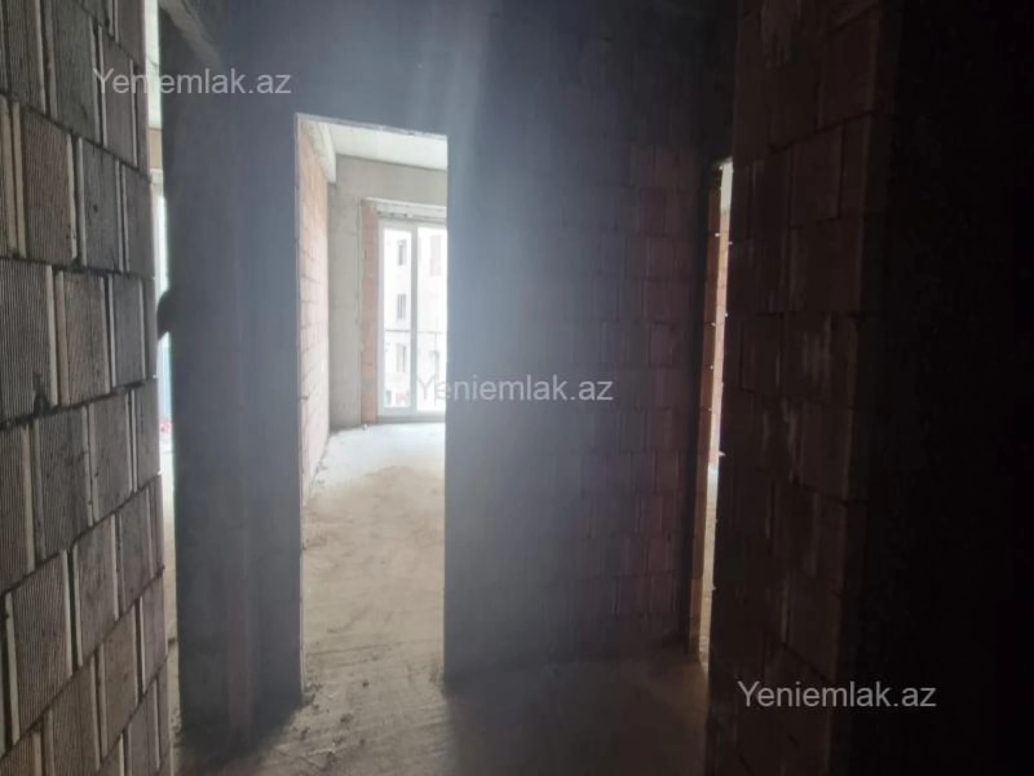 Satılır 3 otaqlı yeni tikili 110 m²