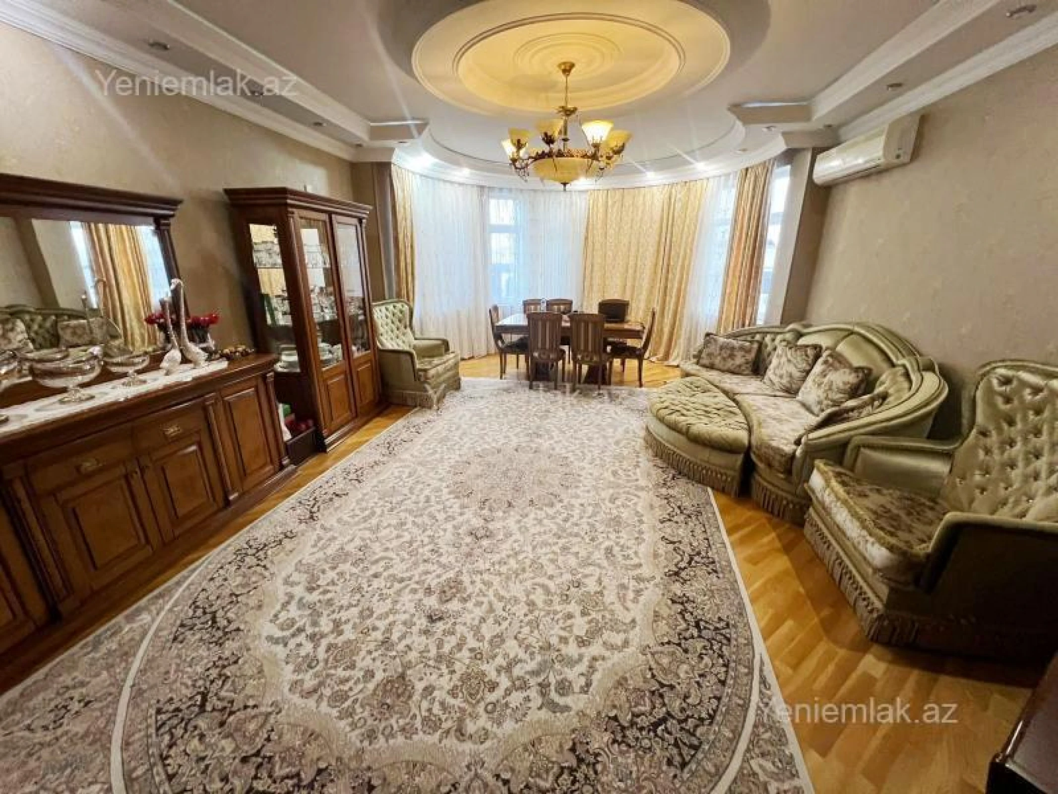 Satılır 4 otaqlı yeni tikili 185 m²