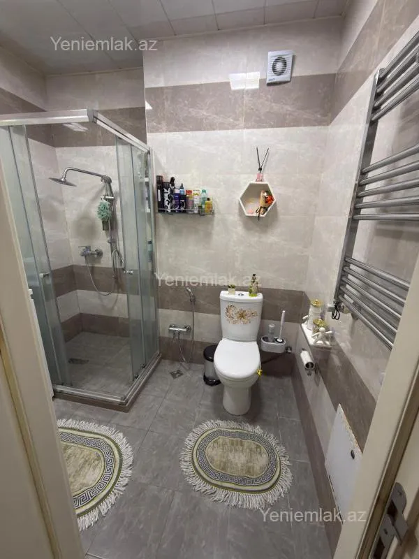 Satılır 3 otaqlı yeni tikili 60 m²