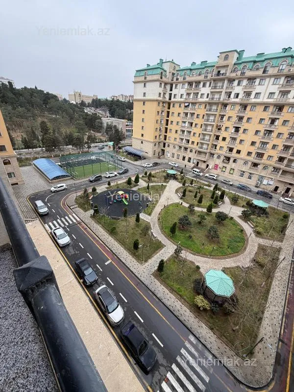 Satılır 3 otaqlı yeni tikili 60 m²