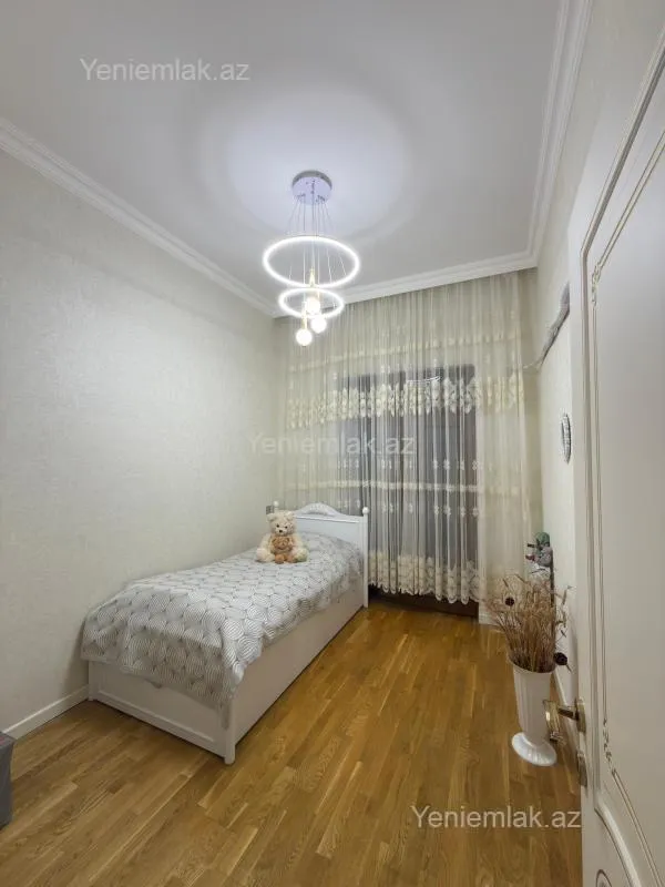 Satılır 3 otaqlı yeni tikili 60 m²