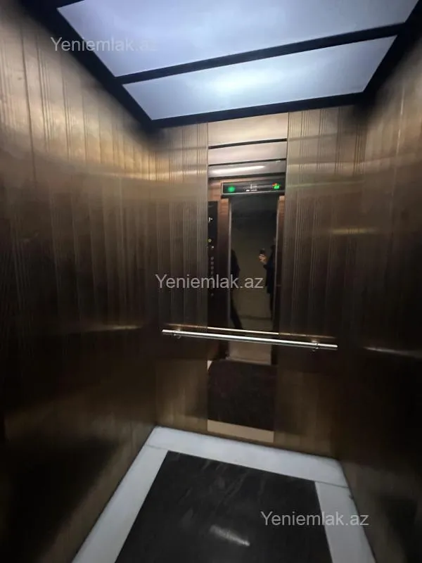 Satılır 3 otaqlı yeni tikili 92 m²