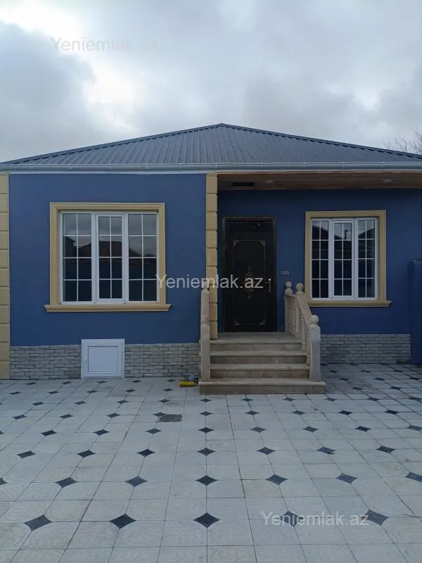 Satılır 3 otaqlı həyət evi 100 m²