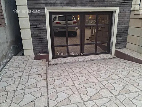 Satılır 5 otaqlı həyət evi 260 m²