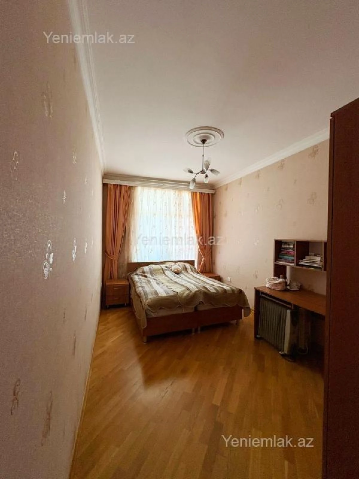 Satılır 3 otaqlı yeni tikili 120 m²