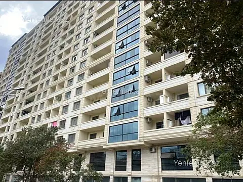 Satılır 2 otaqlı yeni tikili 65 m²