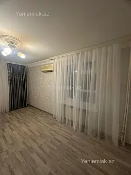 Satılır 1 otaqlı köhnə tikili 35 m²