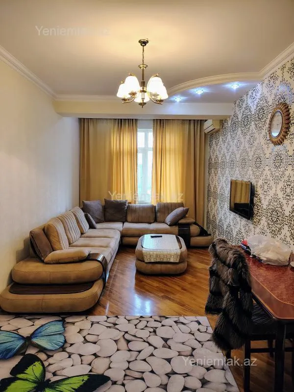 Satılır 2 otaqlı yeni tikili 65 m²