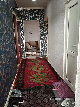 Satılır 5 otaqlı həyət evi 100 m²