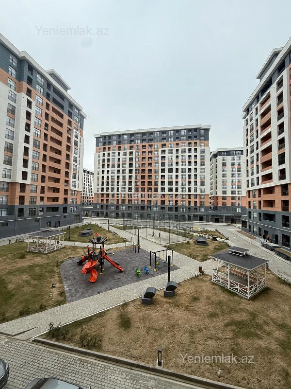Satılır 3 otaqlı yeni tikili 99 m²