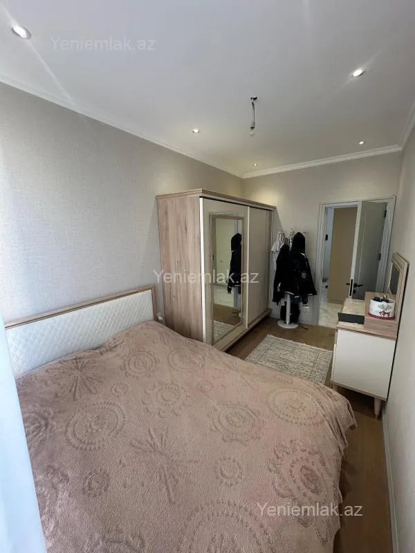 Satılır 4 otaqlı yeni tikili 120 m²