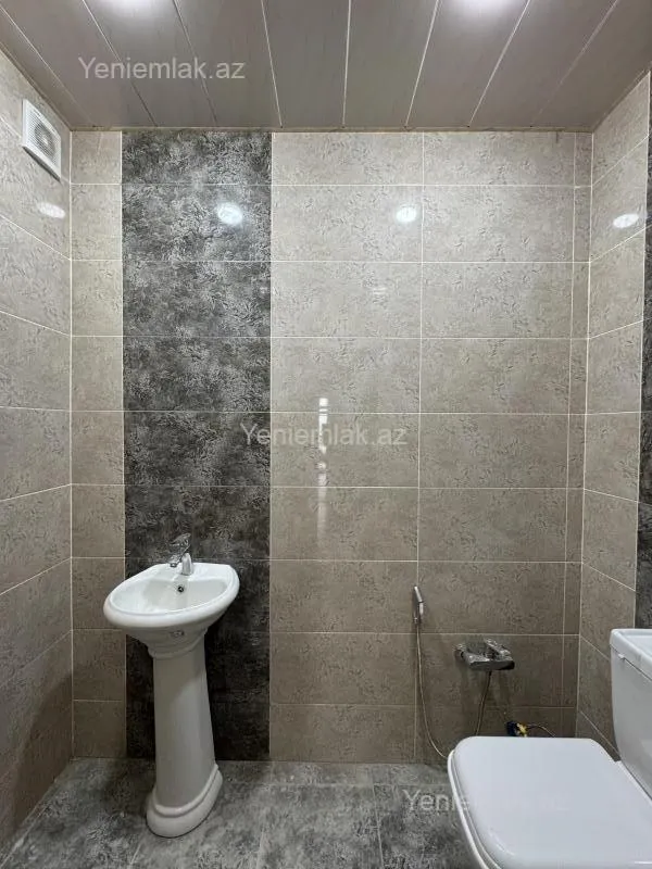 Satılır 3 otaqlı yeni tikili 112 m²