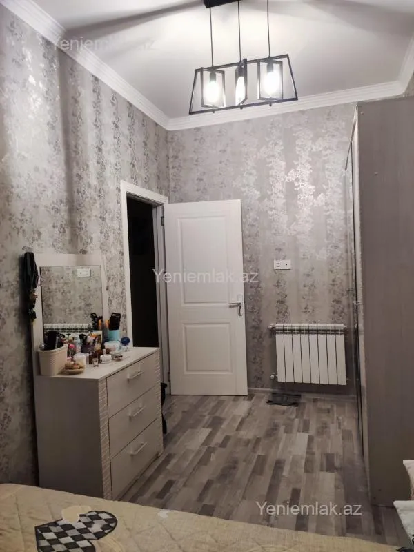 Satılır 2 otaqlı yeni tikili 64 m²