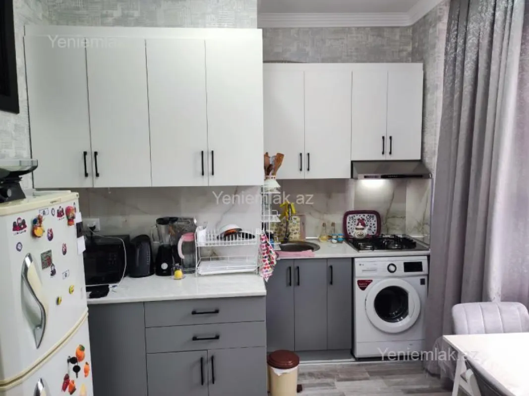 Satılır 2 otaqlı yeni tikili 64 m²