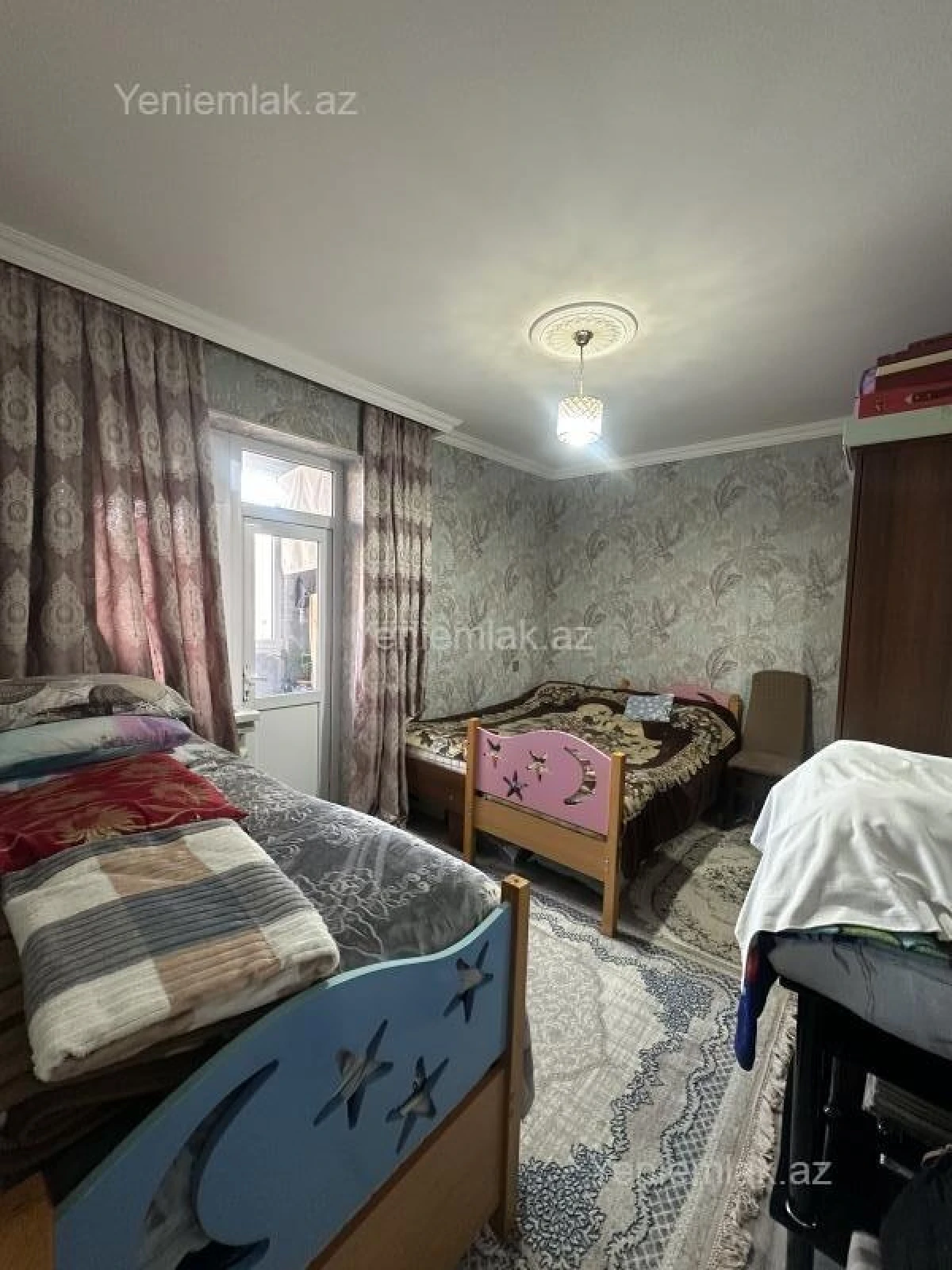 Satılır 2 otaqlı köhnə tikili 65 m²