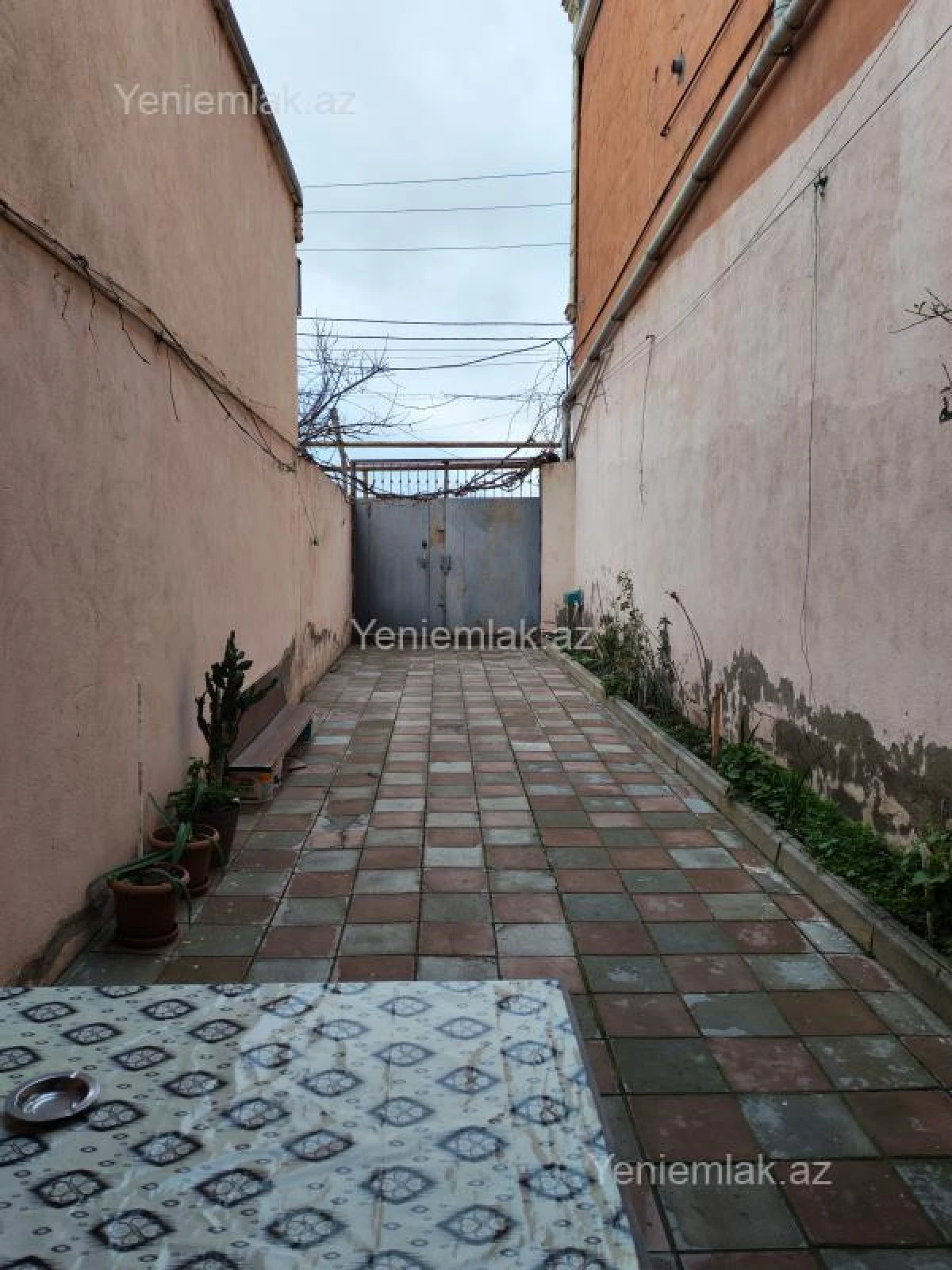 Satılır 4 otaqlı həyət evi 90 m²