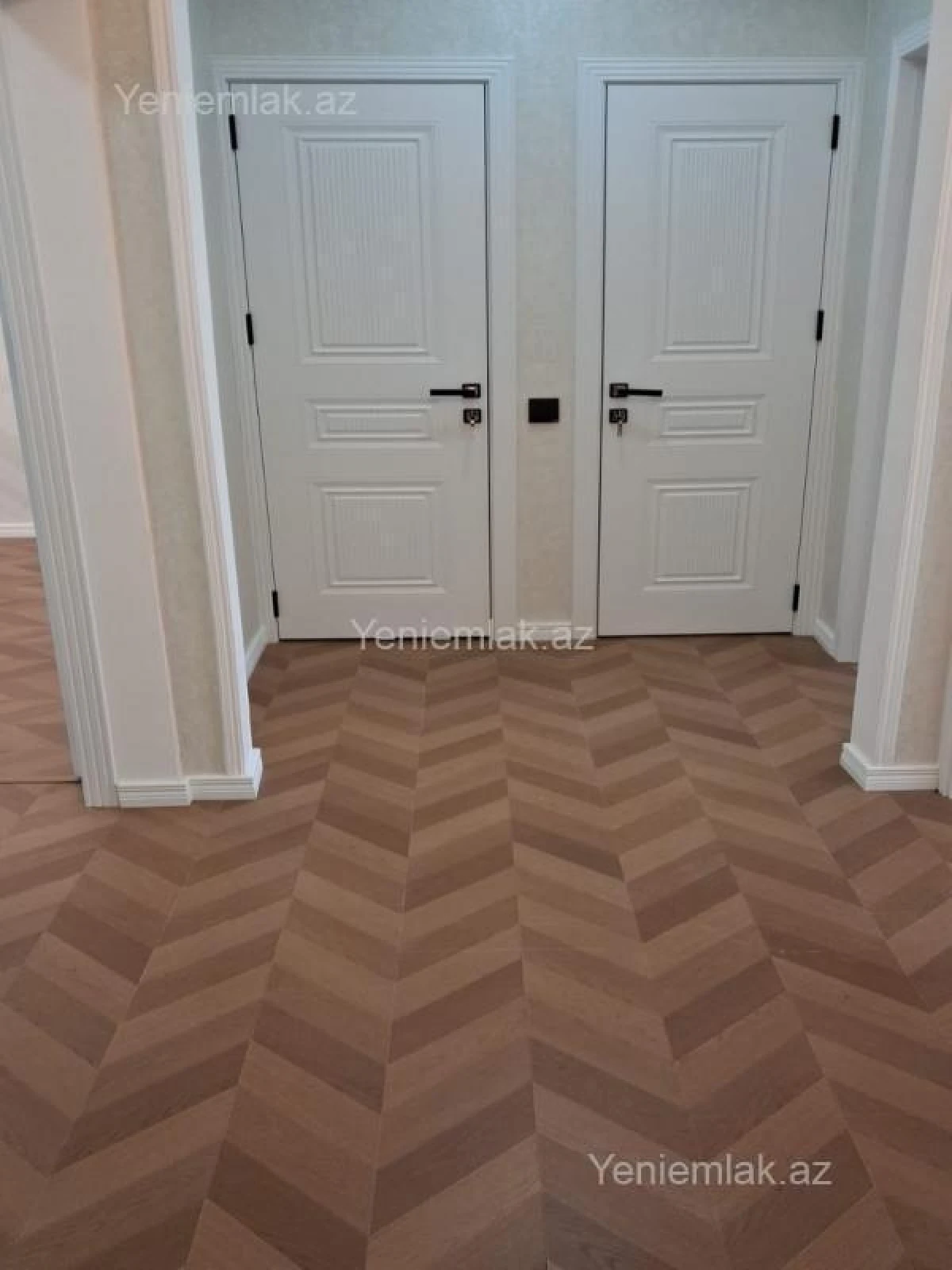 Satılır 3 otaqlı köhnə tikili 90 m²