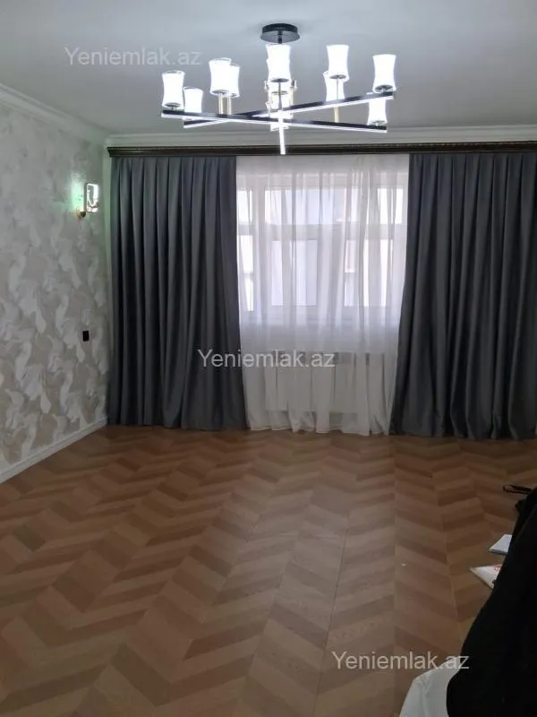 Satılır 3 otaqlı köhnə tikili 90 m²
