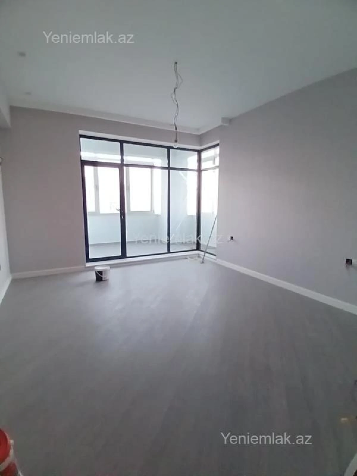 Satılır 4 otaqlı yeni tikili 250 m²