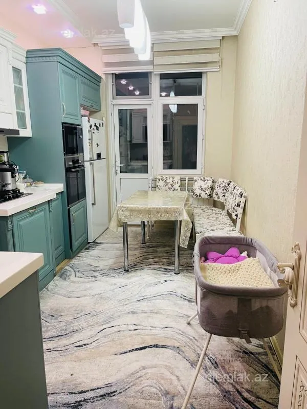 Satılır 3 otaqlı yeni tikili 118 m²