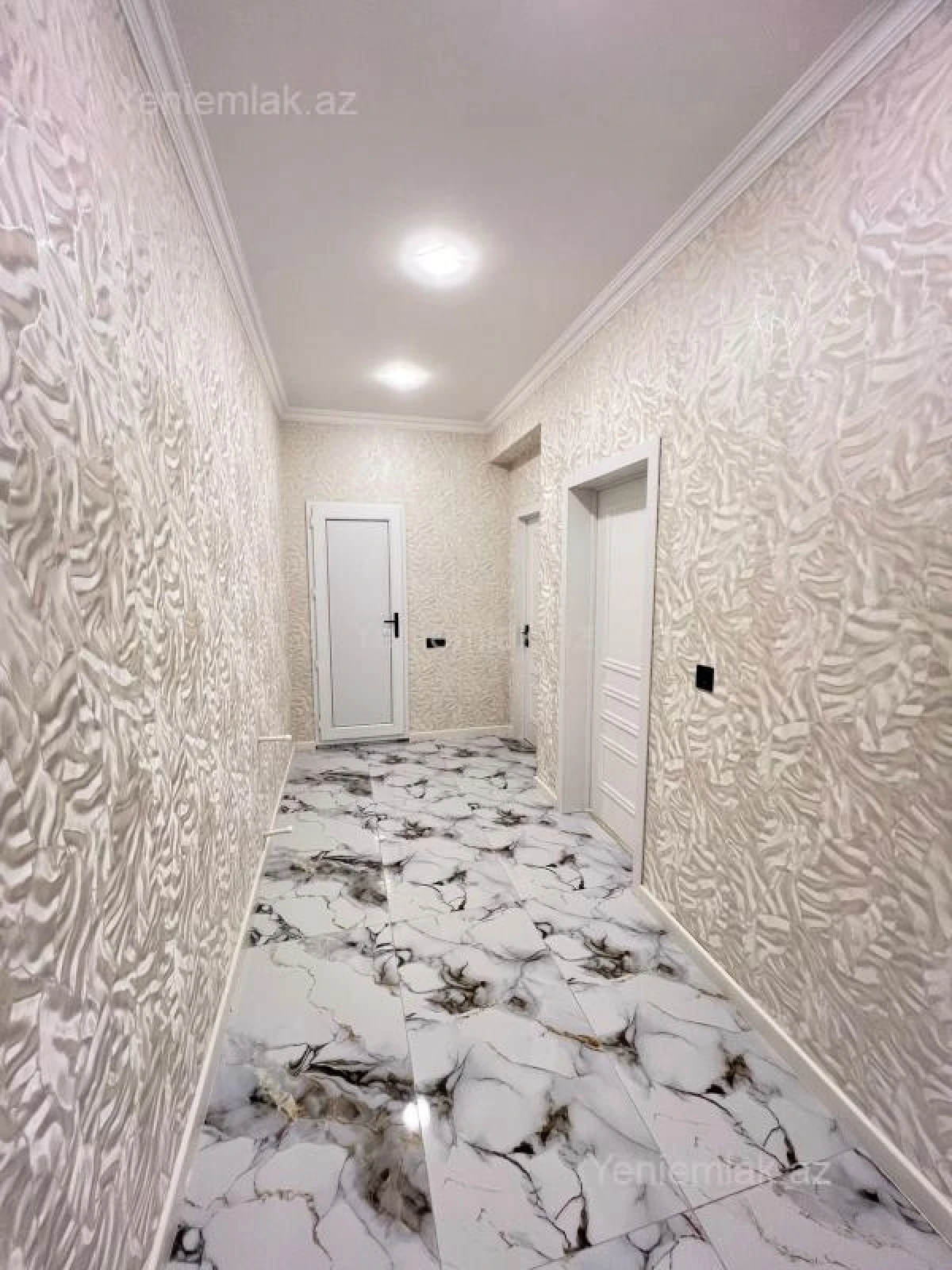 Satılır 2 otaqlı yeni tikili 54 m²