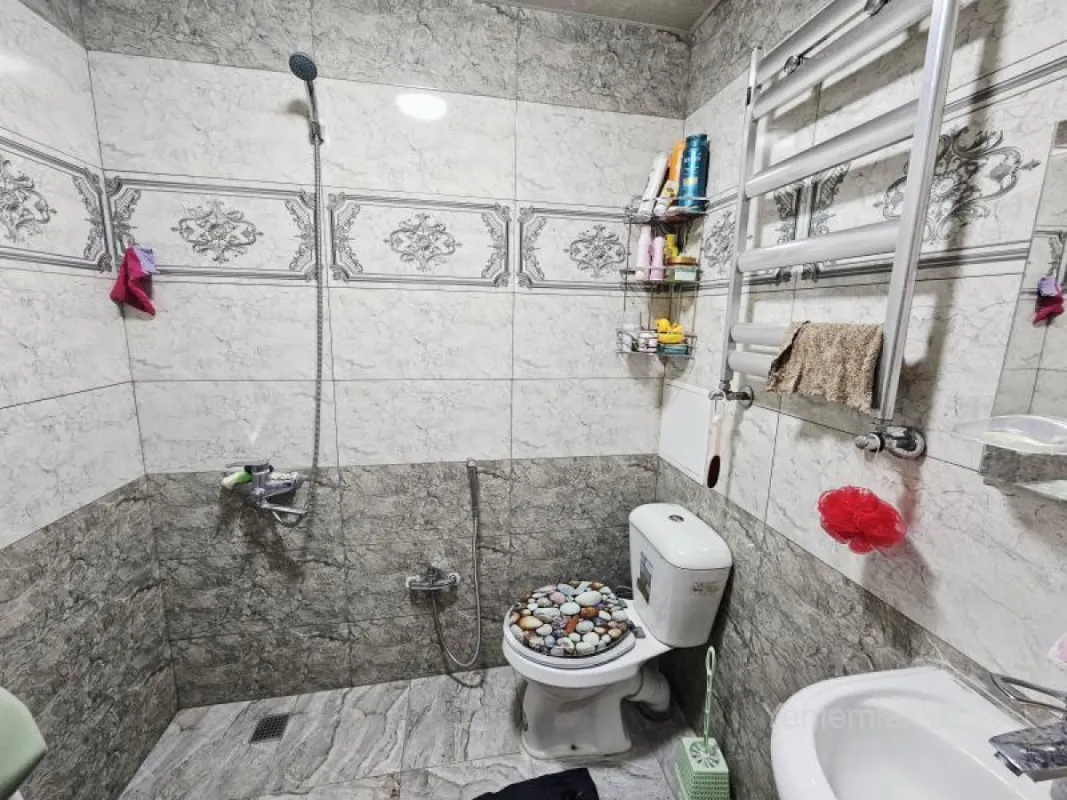 Satılır 2 otaqlı yeni tikili 64 m²