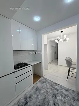 Satılır 2 otaqlı köhnə tikili 60 m²