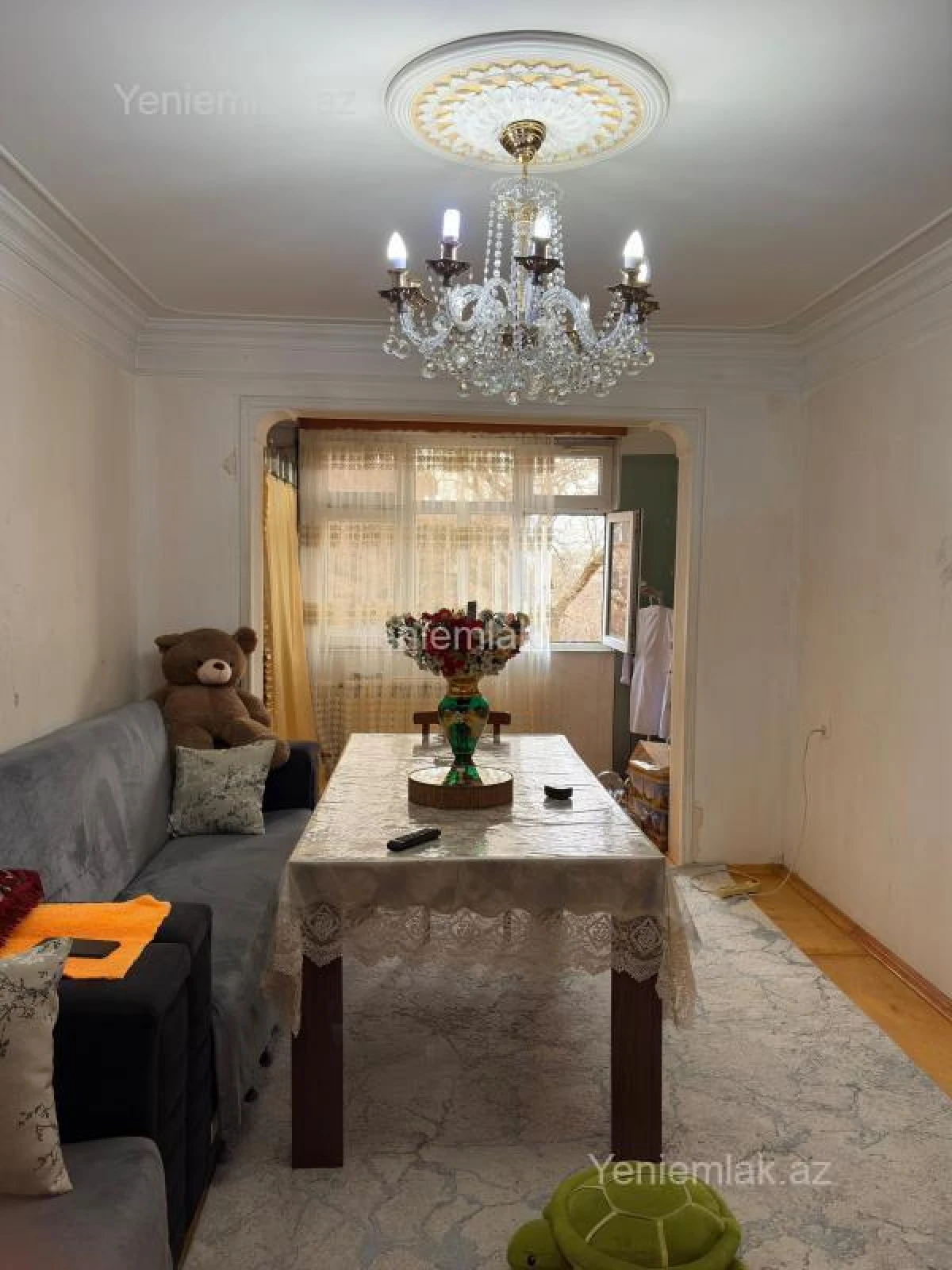 Satılır 2 otaqlı köhnə tikili 55 m²