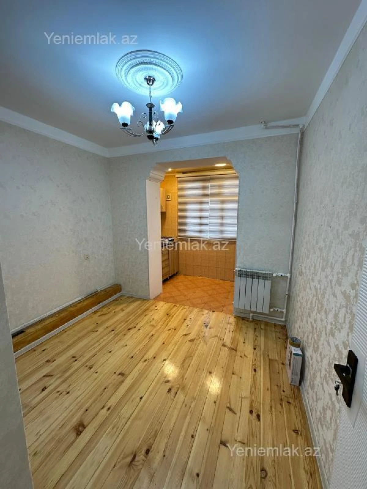 Satılır 1 otaqlı köhnə tikili 40 m²