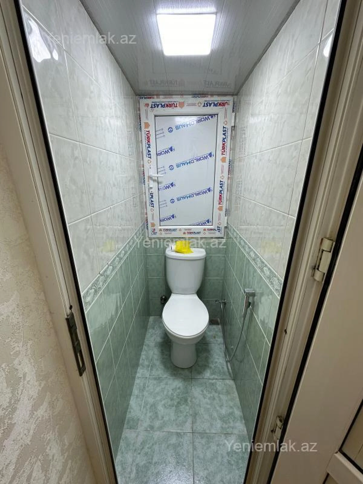 Satılır 1 otaqlı köhnə tikili 40 m²