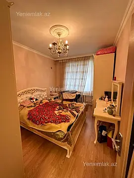 Satılır 2 otaqlı köhnə tikili 60 m²