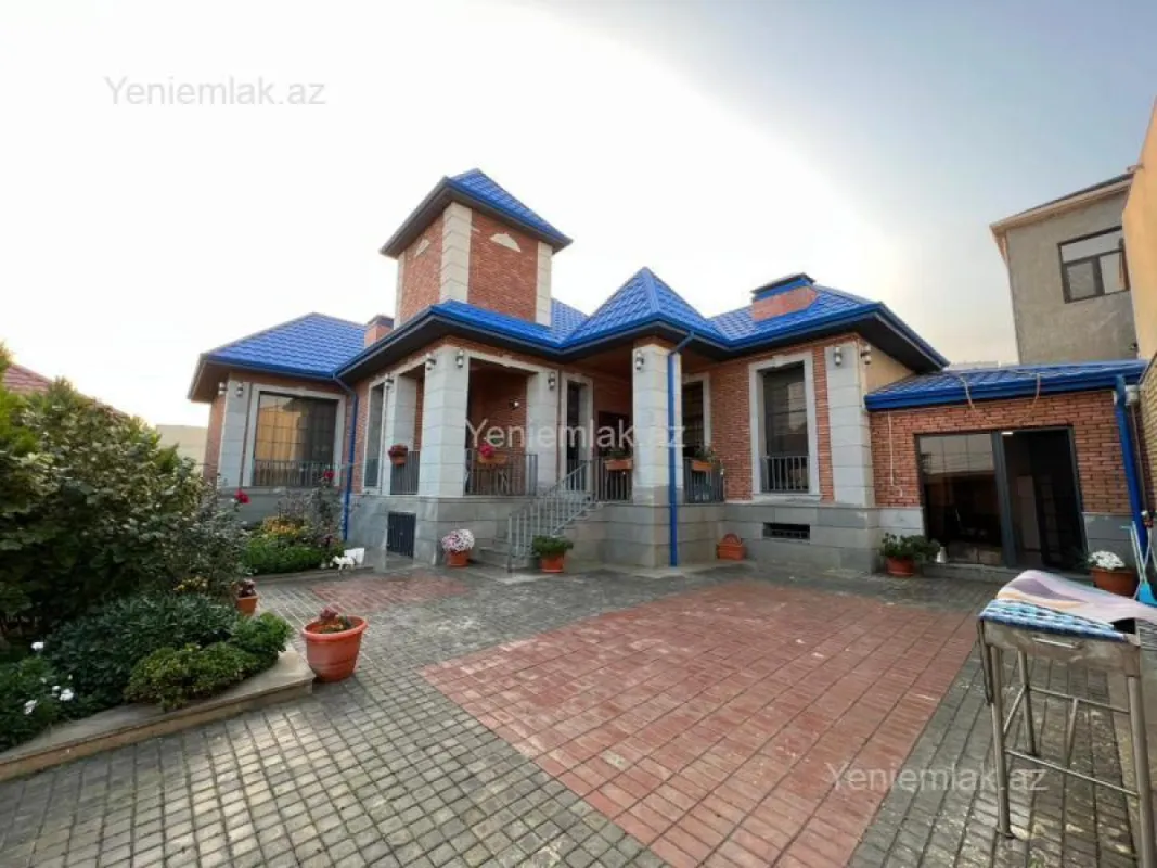 Satılır 5 otaqlı həyət evi 146 m²