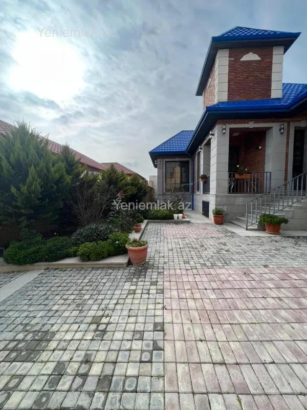 Satılır 5 otaqlı həyət evi 146 m²