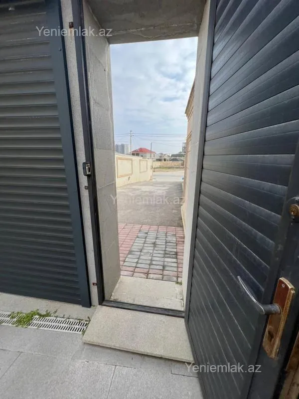 Satılır 5 otaqlı həyət evi 146 m²
