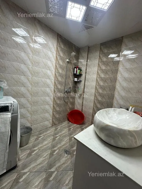 Satılır 3 otaqlı yeni tikili 63 m²