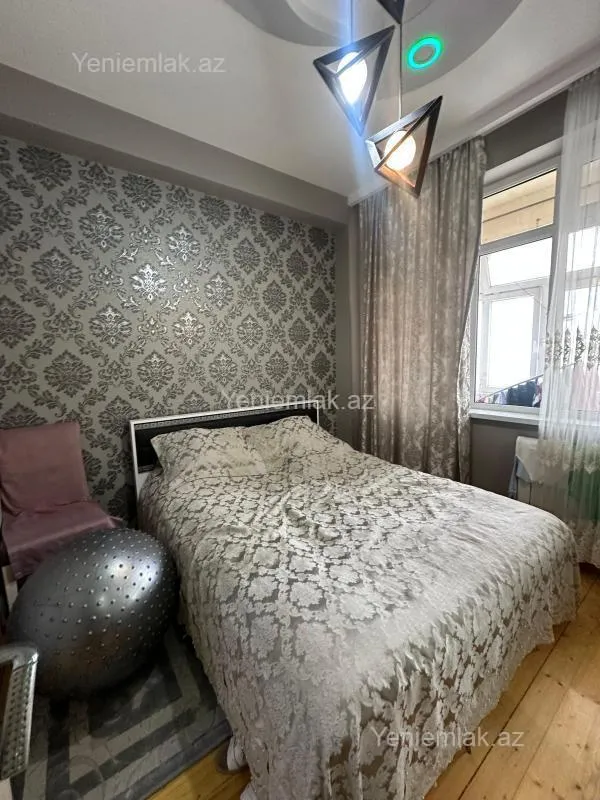 Satılır 3 otaqlı yeni tikili 63 m²