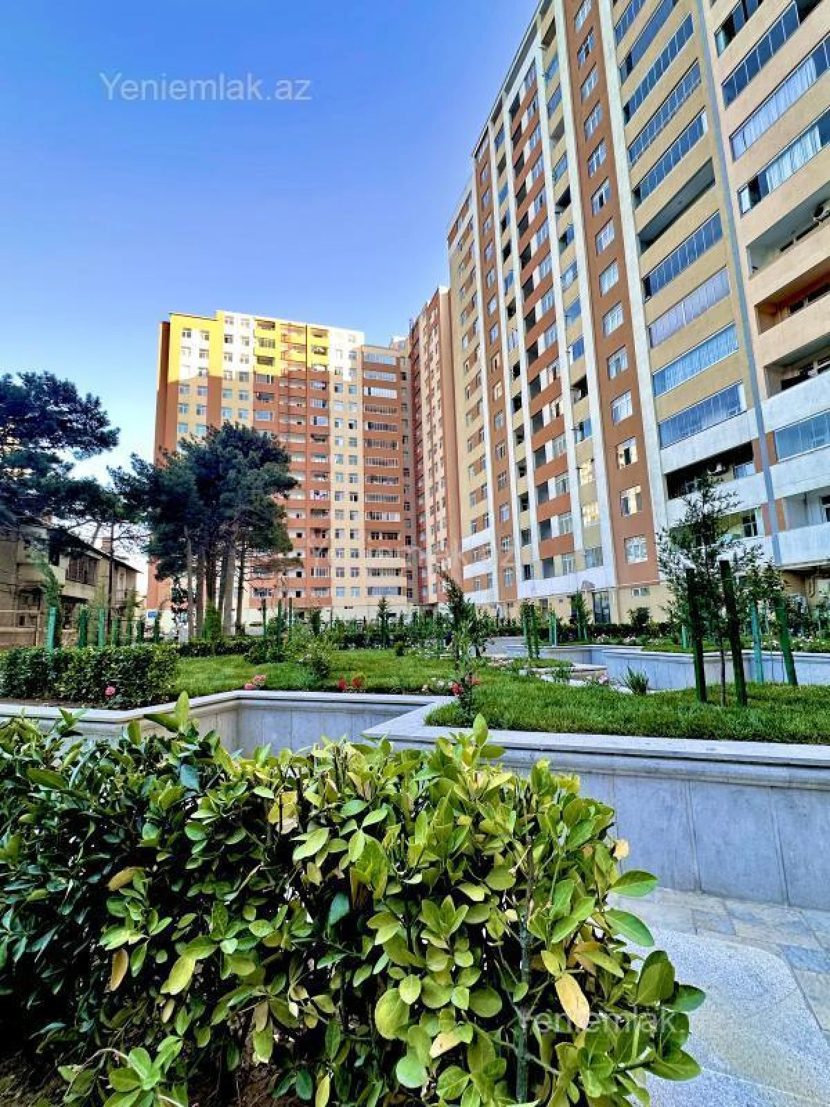 Satılır 2 otaqlı yeni tikili 60 m²