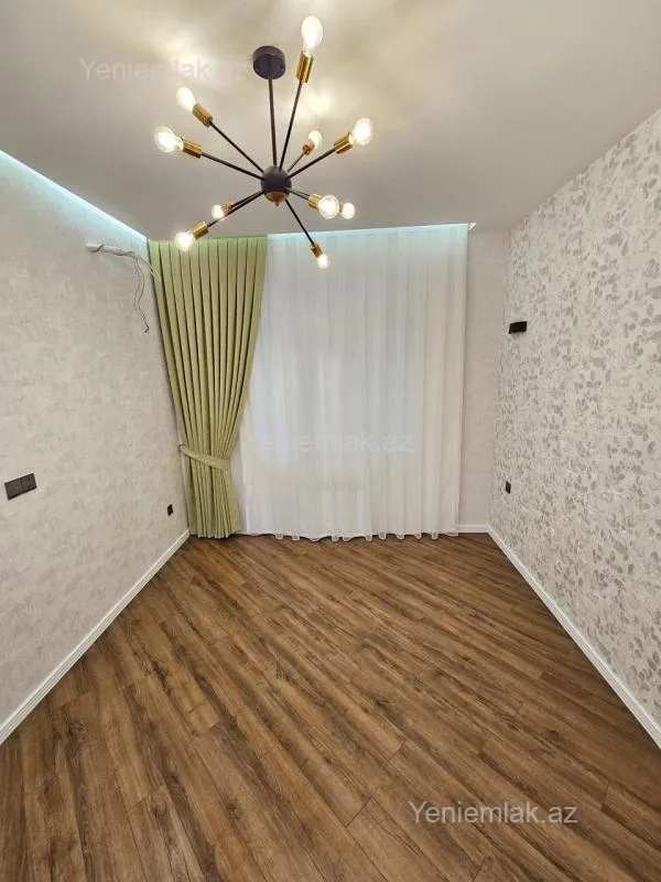 Satılır 2 otaqlı yeni tikili 60 m²