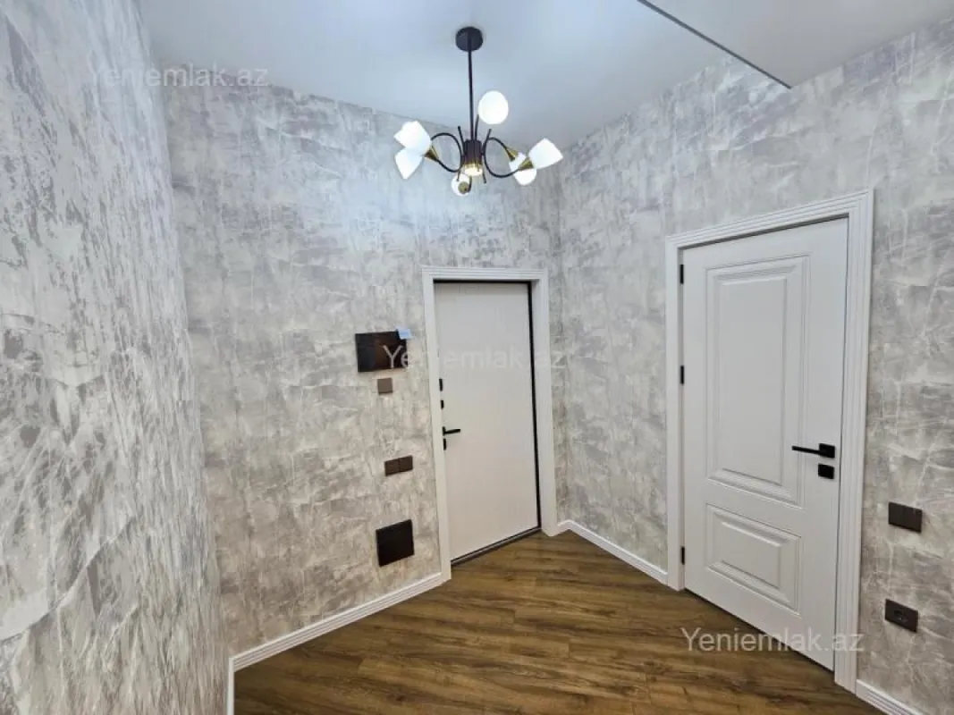 Satılır 2 otaqlı yeni tikili 60 m²