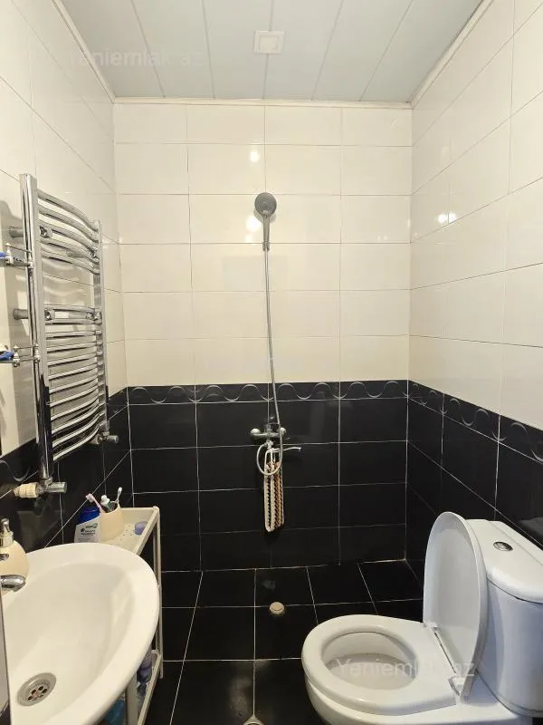 Satılır 2 otaqlı köhnə tikili 35 m²